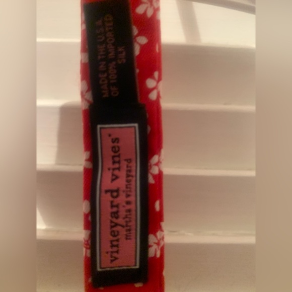 Vineyrd vines bow tie - Picture 2 of 2